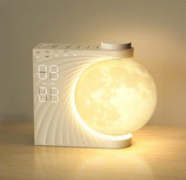 Réveil Lumineux Apaisant : Profitez d'un réveil en douceur avec une lumière simulant le lever du soleil et des sons relaxants. Créez une ambiance sereine pour un réveil harmonieux et une journée bien commencée.